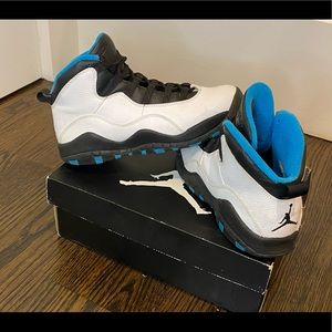 Air Jordan powder blues